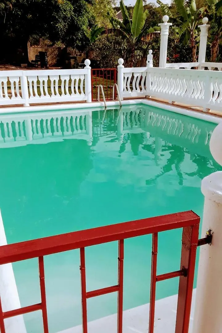 Your Private Getaway On The Hill Montego Bay